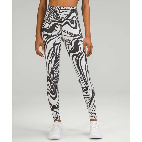 208-NWT Size 0 Lululemon Swift Speed High-Rise Tight 28" - Picture 1 of 5